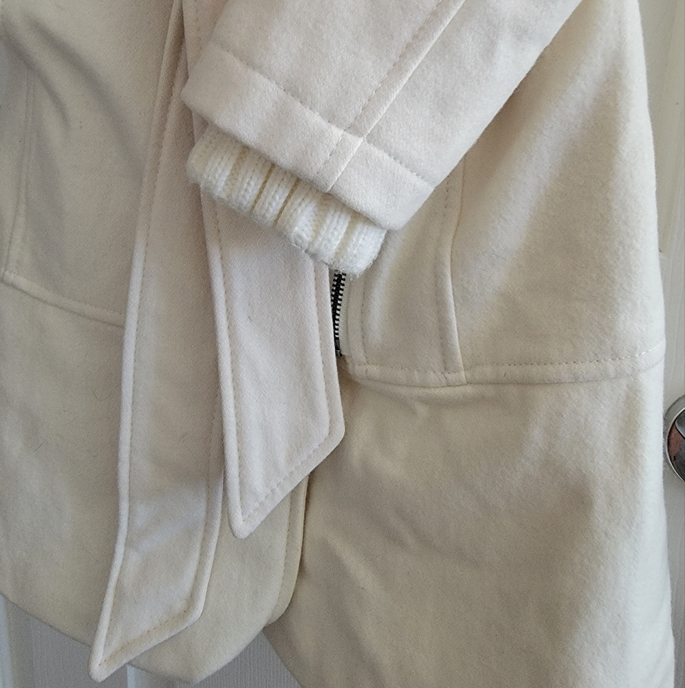 Express Coat - Picture 3 of 4